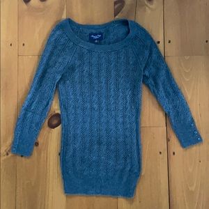 American eagle sweater